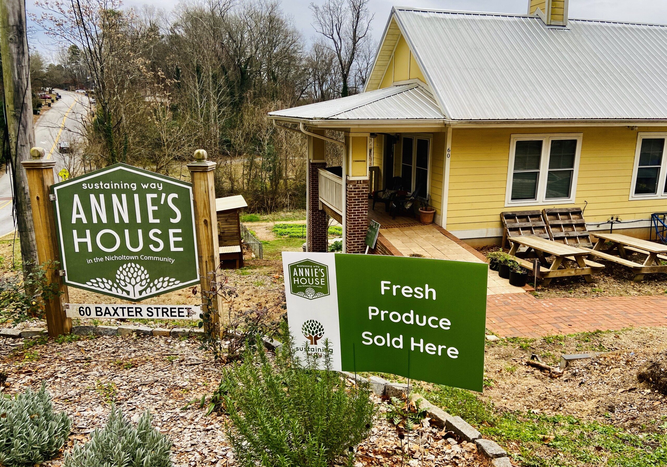 Front of Annies house